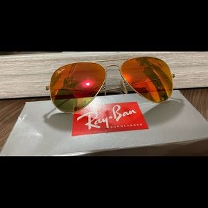 Ray-Ban authentic Red Flash Mirror Aviator